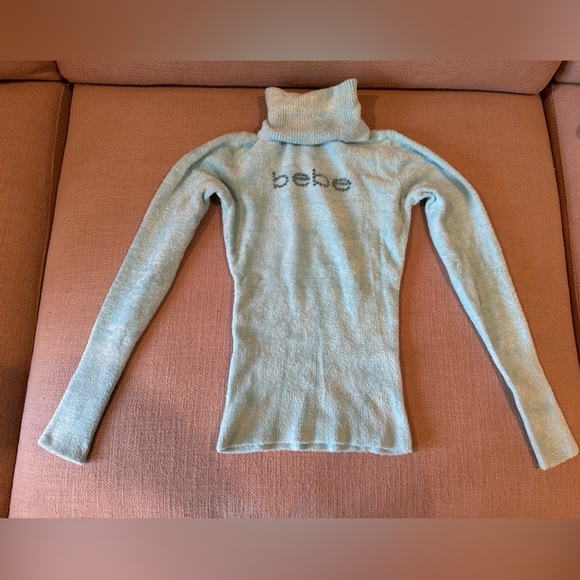 Bebe - Picture 9 of 17